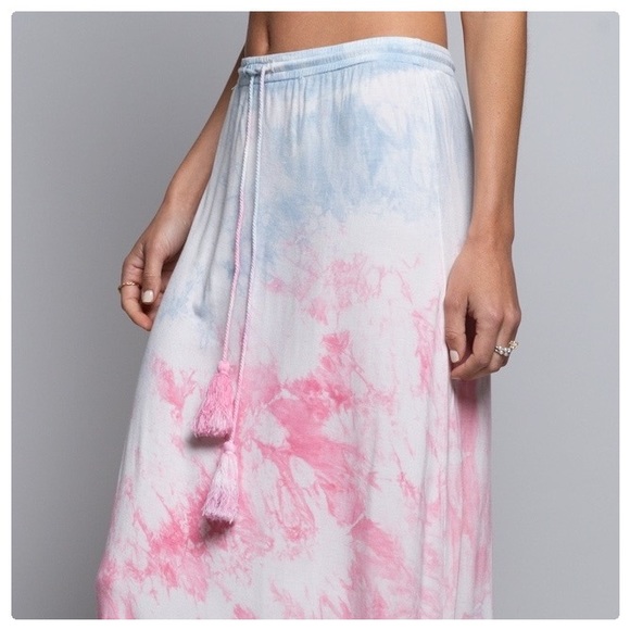 Splash of Color Knit Skirt - Picture 4 of 9